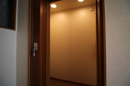 その他　■一軒家には珍しいホームエレベーターが設置されております。