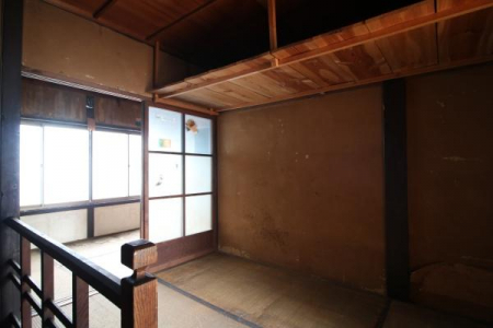和室　2階階段付近のお部屋です。