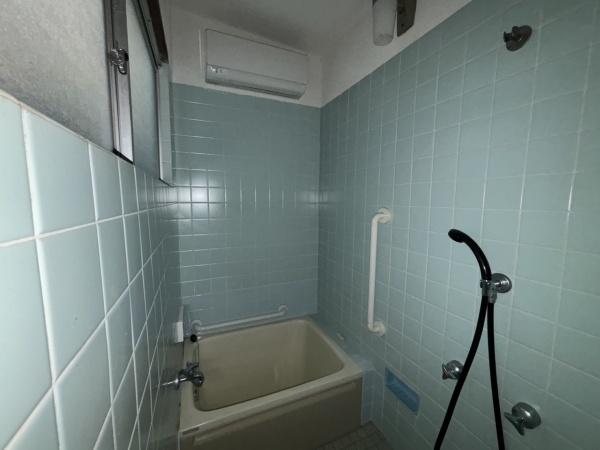 ���s�{���s�s�R�ȋ�l�m�{������ 8-323�̒��È�ˌ��Ă̗���