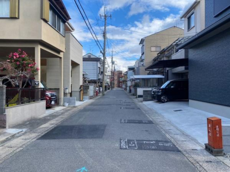 ���̑����n�@�O�ʓ��H�ł��y���`�S���P�{���z�S���F���c