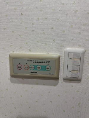 ̑@RłylIR[|R705zSFc