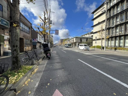 ���̑����n�@�O�ʓ��H�ł��y�ڊy�􏼉����z