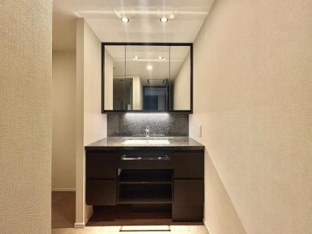 ʑEʏ@ʏłyOh]srʁzSFc