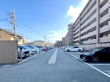 @OςƒԏłyRXVeB~HzSFЋ