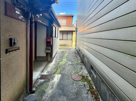 ���̑����n�@�O�ʓ��H�ł��y��y�����n�꒬�z�S���F���c