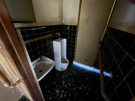 �g�C���@�g�C���ł��y���`��m�����z