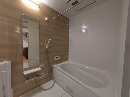 �����@�����ł��y���C�I���Y�}���V�����l���{�K�[�f���V�e�B�z�S���F�X�c