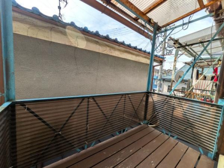 �o���R�j�[�@�x�����_�ł��y��Ր����z�S���F�X�c