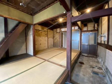 �a���@�a���ł��y�M�V�����z�S���F���c