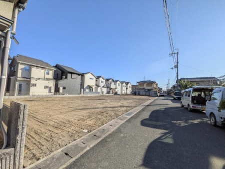 ���̑����n�@�O�ʓ��H�܂ތ��n�ʐ^�ł��y�쓇�O�d���z���z�����t�����y�n