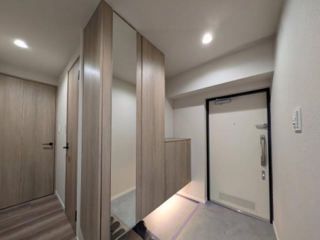 ���ց@���ւł��y�O�����E�h���[���܏��G�ہz�S���F���c