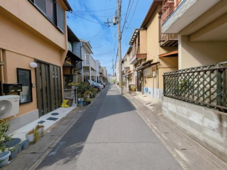 ���̑����n�@�O�ʓ��H�܂ތ��n�ʐ^�ł��y���`����p���z�S���F���c