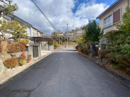 ���̑����n�@�O�ʓ��H�ł��y�Îs�s�����z�S���F���c