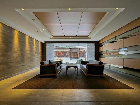 ���r�[�@��؂Ȃ��q�l��D��Ɍ}����A�㎿�ȃ��r�[���E���W