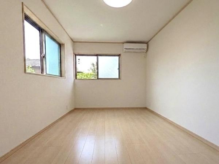 �m���@7.5��̗m���ł��B��ʂɑ������邱�ƂŁA�������̋��X�܂ŏ_�炩�Ȍ����͂����C���X���[�Y�ł��B